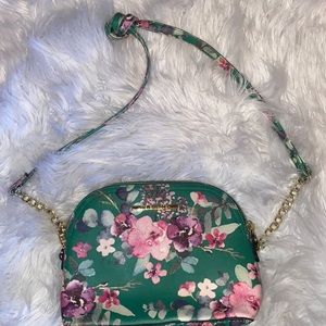 Steve Madden floral crossbody